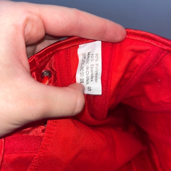 Red corset❤️ - Picture 2 of 3